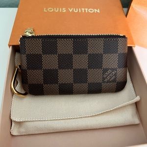 BRAND NEW LV Key Pouch - Damier Ebene